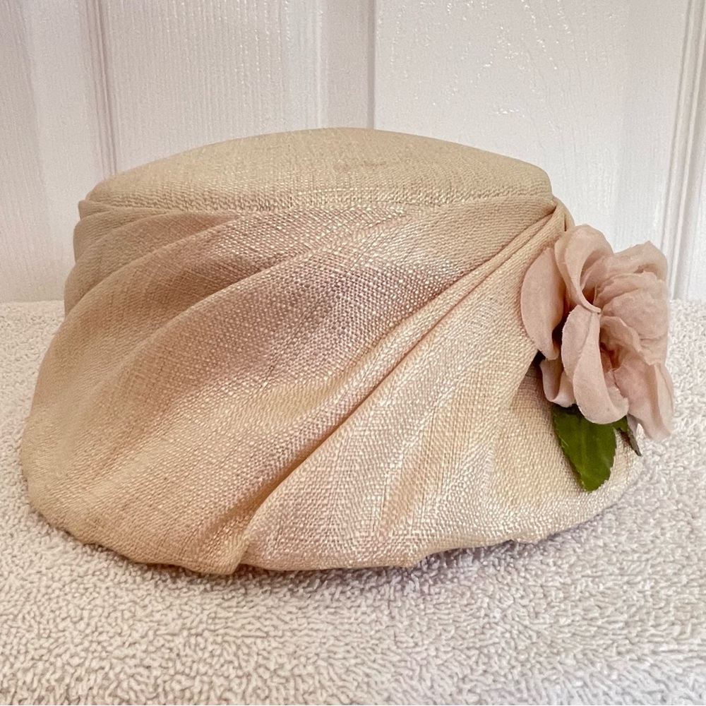 Vintage hat 60s